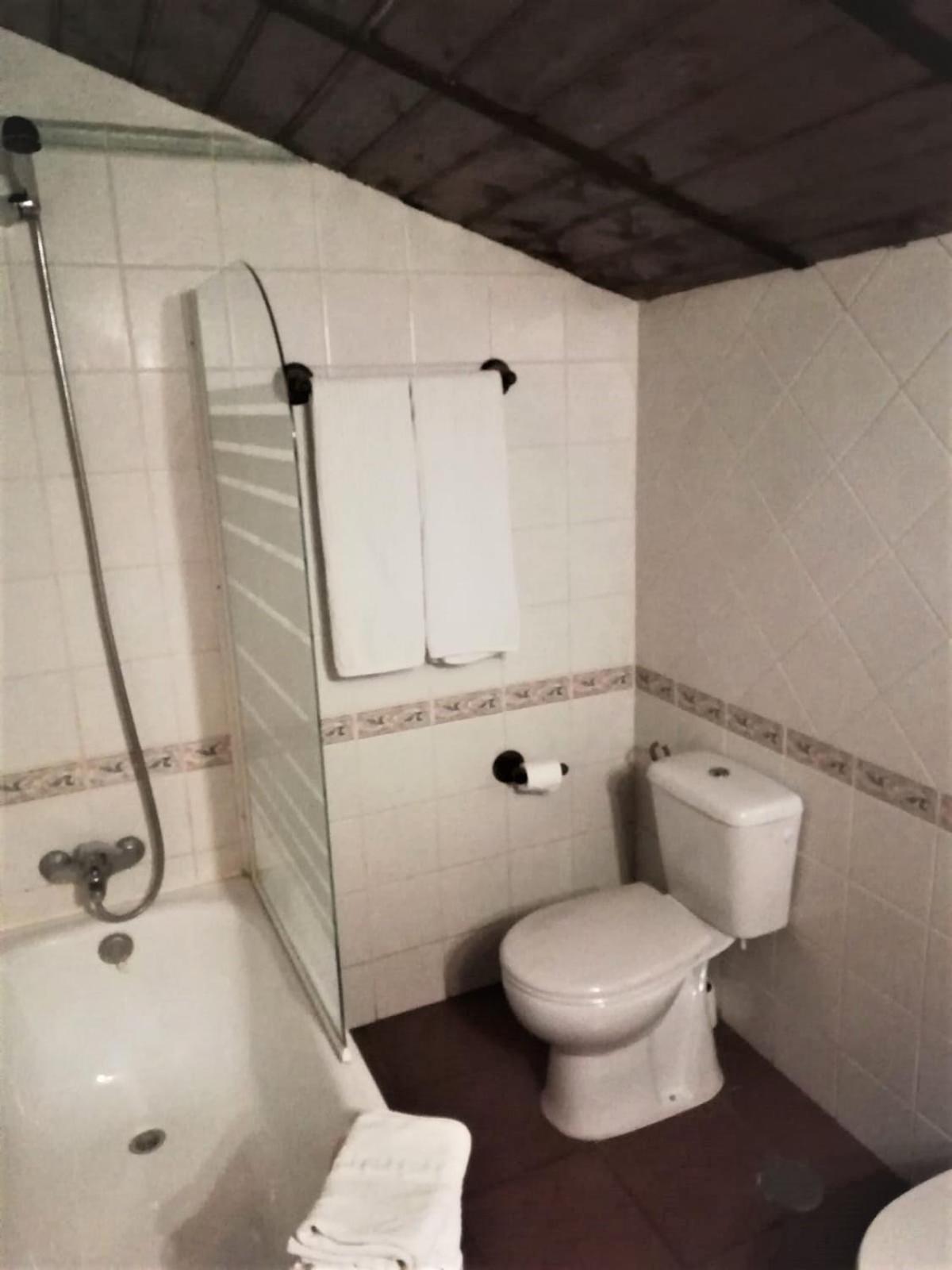 La Casa Roja Del Alto Tajo Ablanque